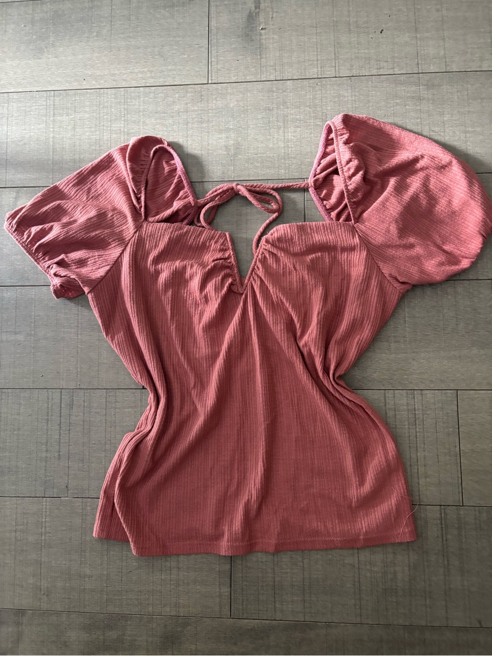 🦋Guess🦋Rust Pink Puff-Sleeve Structured V-Neck Women's Top